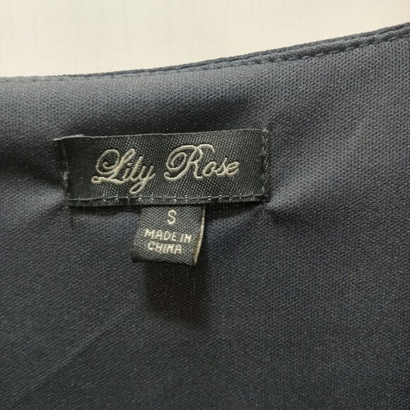 Lily Rose Gray Floral Dress - Picture 3 of 5